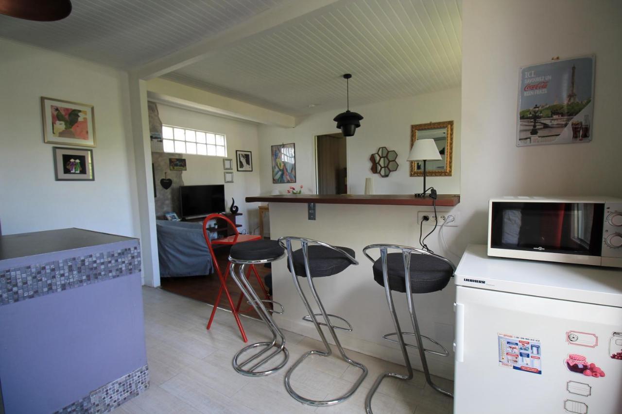 Disponible - Appartement Entier - Ligne H 15Mn Paris-Gare Du Nord, Parking Rue Gratuit, 4 Pers, Station De Train En Face Toutes Les 15Mn, Hippodrome, Cdfas, Universite, Borne Electrique, 1Er Etage Eaubonne Exterior foto